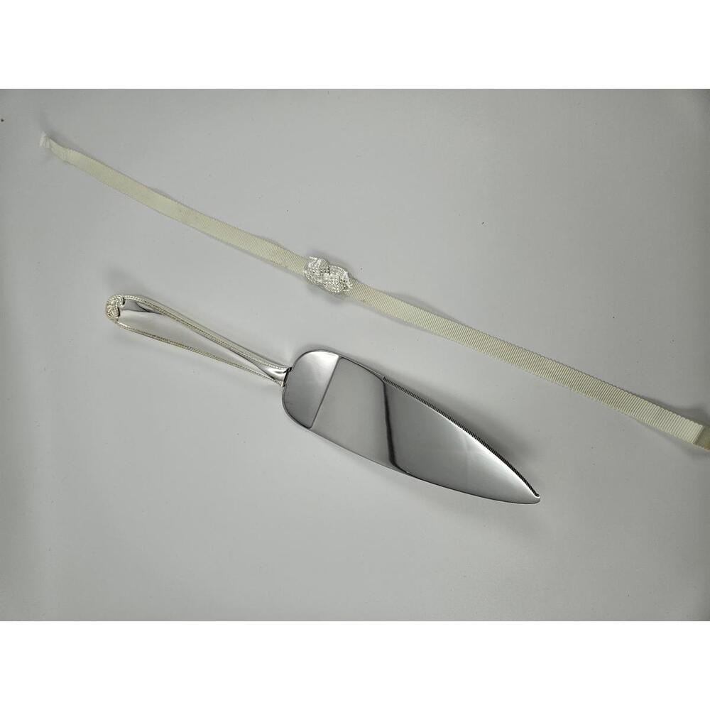 Vera Wang for Wedgwood Infinity Ribbon Server-Hostess Gift - Wedding Cake Server